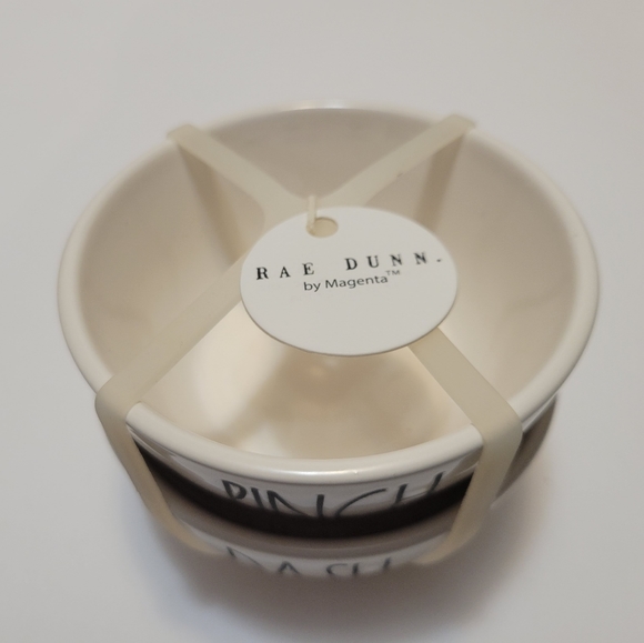 Rae Dunn PINCH & DASH Mini Bowls Approx 4" In Length and 2" High NWOT White - Picture 2 of 4